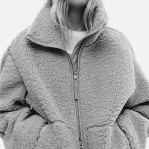 H&M New Light Beige Teddy Jacket L